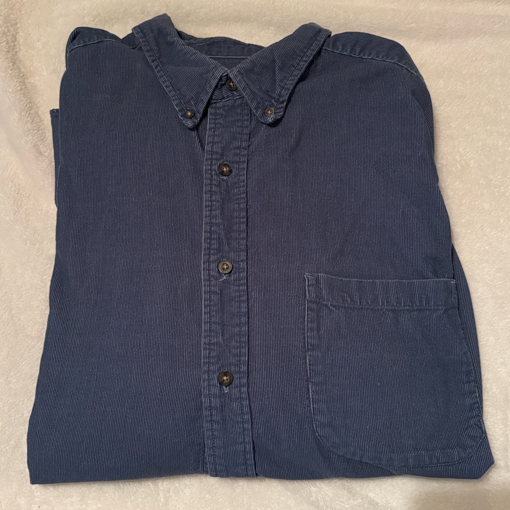 💙 Eddie Bauer Corduroy Long Sleeve Button Down